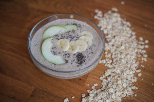 hrušková smoothie bowl